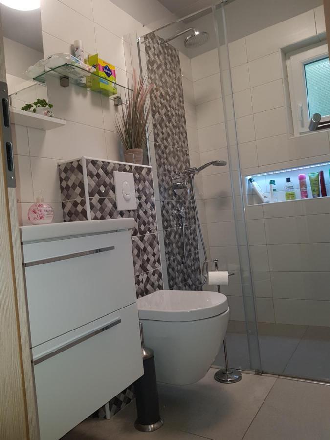 Karla Appartement Selce Buitenkant foto